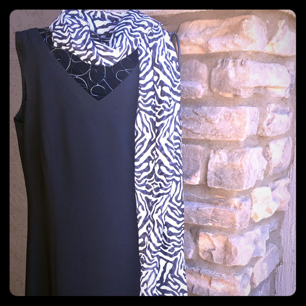 Ann Taylor Petite LBD